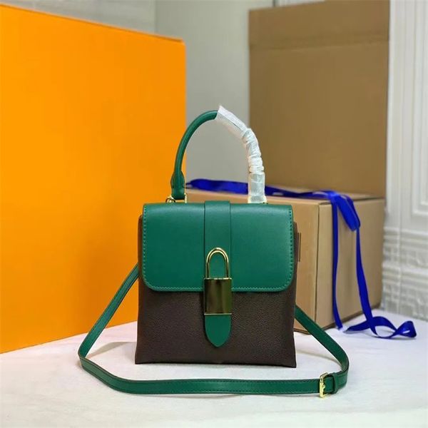 luxury brand designer tote bag women metal lock genuine leather clutch bags women fashion printed pattern cross body shoulder purses men env
luxury brand designer tote bag women metal lock genuine leather clutch bags women fashion printed pattern cross body shoulder purses men env