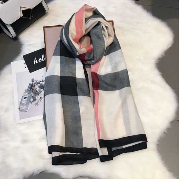 luxury cashmere scarf casquette sciarpa designer scarves echarpe plaid scarfs for women classic warmth christmas gift schal womens scarf nec, Blue;gray
luxury cashmere scarf casquette sciarpa designer scarves echarpe plaid scarfs for women classic warmth christmas gift schal womens scarf nec, Blue;gray