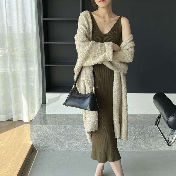 item title long womens sweaters wool coat autumn and winter collection loose temperament lazy wind thick cardigan, White;black
item title long womens sweaters wool coat autumn and winter collection loose temperament lazy wind thick cardigan, White;black