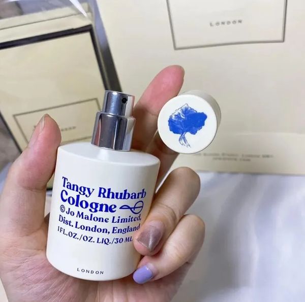 perfume 30ml tangy rubarb elder flower rose blush blackberry bay fragrance female parfum cologne glass bottle
perfume 30ml tangy rubarb elder flower rose blush blackberry bay fragrance female parfum cologne glass bottle