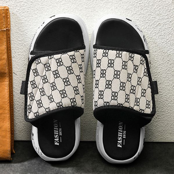 2024 leather slippers for boys light luxury classic everything comfortable explosive bread slippers sticky graffiti process trend, Black
2024 leather slippers for boys light luxury classic everything comfortable explosive bread slippers sticky graffiti process trend, Black