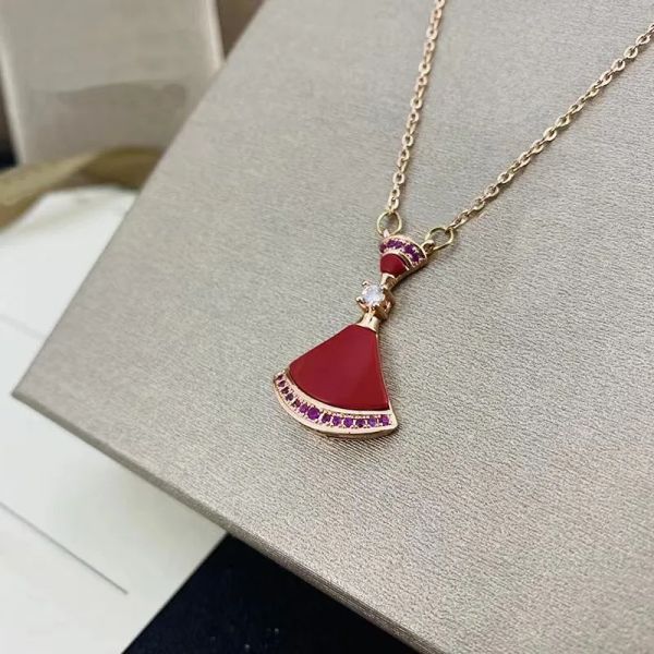 heart gold love luxury necklace designer necklace jewelry for women charming fan shaped pendant titanium steel for womens party wedding birt, Silver
heart gold love luxury necklace designer necklace jewelry for women charming fan shaped pendant titanium steel for womens party wedding birt, Silver