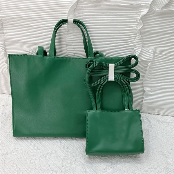 evening bags fashion luxury designer female shoulder bag handbag pu leather messenger tote 2023 organizer 230828
evening bags fashion luxury designer female shoulder bag handbag pu leather messenger tote 2023 organizer 230828