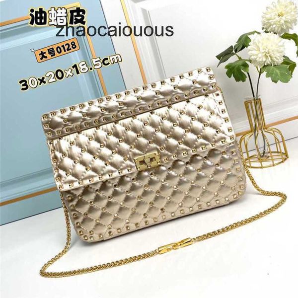 lady's crossbody luxury valantioes sheepskin classic women bag handbags bags new designer diamond beach rivet small leather large capac
lady's crossbody luxury valantioes sheepskin classic women bag handbags bags new designer diamond beach rivet small leather large capac
