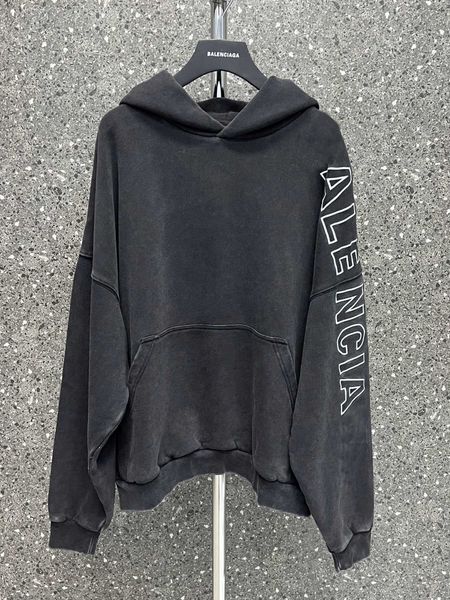 outline dept purple spider hoodie oversize fit black fade curly fleece dropped shoulders embroidered left sleeve 100% cotton, Black;brown
outline dept purple spider hoodie oversize fit black fade curly fleece dropped shoulders embroidered left sleeve 100% cotton, Black;brown