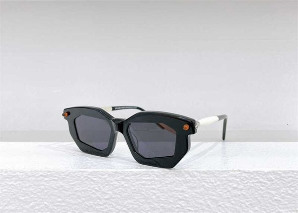 designer kuboraum sunglasses 2023 new p14 box sunglasses fashion ins network red uv400 with logo and box, White;black
designer kuboraum sunglasses 2023 new p14 box sunglasses fashion ins network red uv400 with logo and box, White;black
