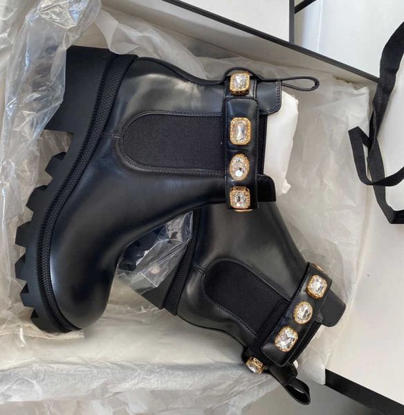 fashion boots winter fashion women ankle boots crystal-embellished belt black calf leather boot embroidered star chunky combat soles booties
fashion boots winter fashion women ankle boots crystal-embellished belt black calf leather boot embroidered star chunky combat soles booties