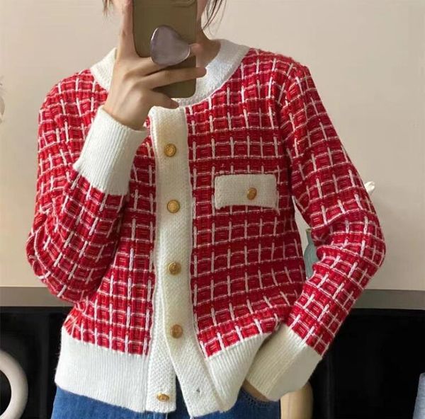women's sweater short cardigan coat checker red small fragrant coat o neck sweater, White;black
women's sweater short cardigan coat checker red small fragrant coat o neck sweater, White;black