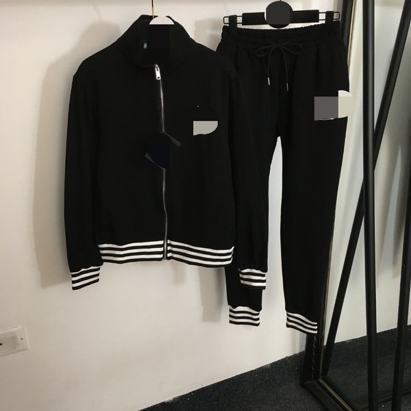 826 2023 milan style autumn brand same style two pieces sets crew neck black flora print long pants empire long sleeve womens clothes 202367, White
826 2023 milan style autumn brand same style two pieces sets crew neck black flora print long pants empire long sleeve womens clothes 202367, White
