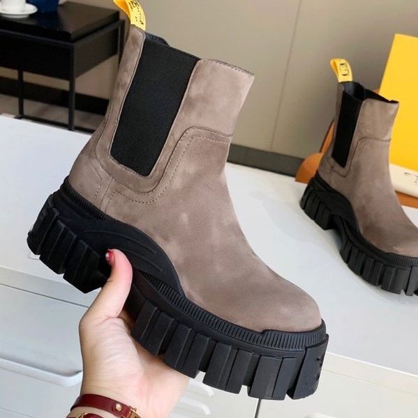 plaid leather ankle boots christmas boots platform slip round flat platform half boots luxury designer high women's chunky heel rider b, Black
plaid leather ankle boots christmas boots platform slip round flat platform half boots luxury designer high women's chunky heel rider b, Black