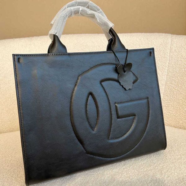totes bags designer handbags the tote bag women luxury leather large capacity shopper shoulder bag simple black brown wallet 221013
totes bags designer handbags the tote bag women luxury leather large capacity shopper shoulder bag simple black brown wallet 221013