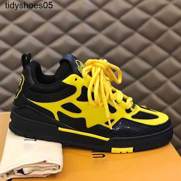 new mens sneakers lvity bread shoes fashion trend oblique side classic floral designer casual versatile mens outdoor driving airport walking, Black
new mens sneakers lvity bread shoes fashion trend oblique side classic floral designer casual versatile mens outdoor driving airport walking, Black