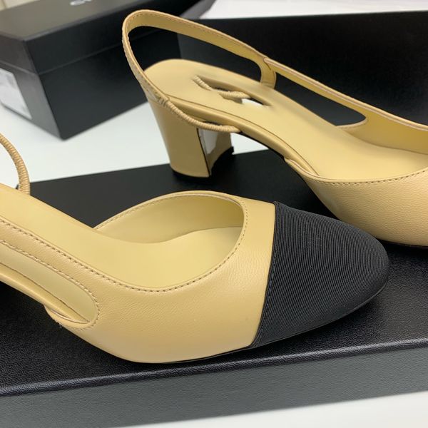 fashion luxury designer men's and women's sandals slippers leather printed metal buttons with box 35-45 adfsdwsdsacdfcdbhjiojpjjug, Black
fashion luxury designer men's and women's sandals slippers leather printed metal buttons with box 35-45 adfsdwsdsacdfcdbhjiojpjjug, Black
