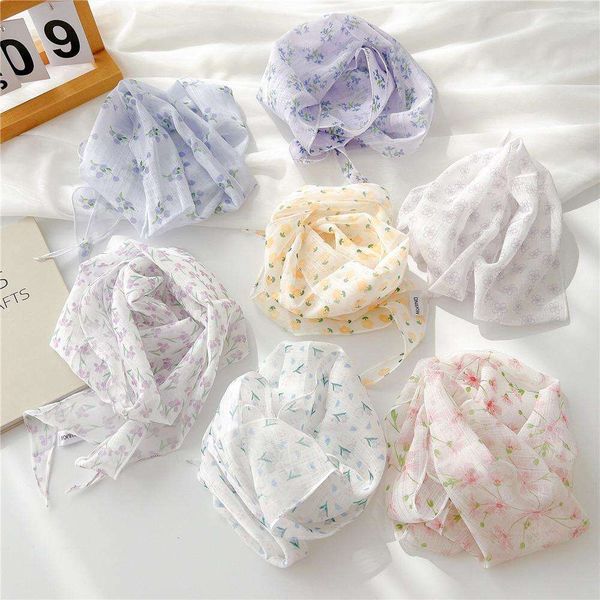 diamond shaped chiffon scarf for women in spring and autumn summer professional decoration fresh versatile, Blue;gray
diamond shaped chiffon scarf for women in spring and autumn summer professional decoration fresh versatile, Blue;gray