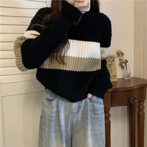 autumn loose lazy style sweater temperament retro contrast color striped soft round neck for women, White;black
autumn loose lazy style sweater temperament retro contrast color striped soft round neck for women, White;black