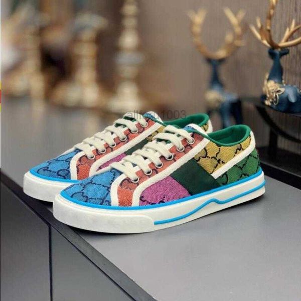 designers 1977 tennis casual shoes sneaker canvas luxurys shoe beige washed jacquard denim women rubber ace rubbe sole embroidered vintage c, Black
designers 1977 tennis casual shoes sneaker canvas luxurys shoe beige washed jacquard denim women rubber ace rubbe sole embroidered vintage c, Black