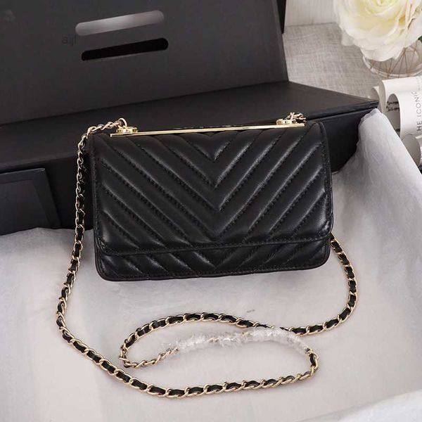 womens classic mini flap chevron line bags wallet with gold metal hardware card phone holder purse multi pochette v-stitch quilted crossbody
womens classic mini flap chevron line bags wallet with gold metal hardware card phone holder purse multi pochette v-stitch quilted crossbody