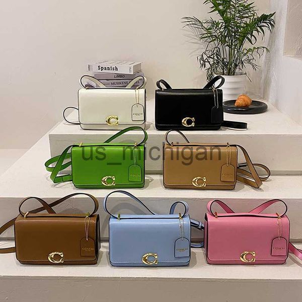 evening bags 2023 new trend allmatch women's bag fashion retro flip armpit small square bag highend luxury ladies shoulder messenger ba
evening bags 2023 new trend allmatch women's bag fashion retro flip armpit small square bag highend luxury ladies shoulder messenger ba