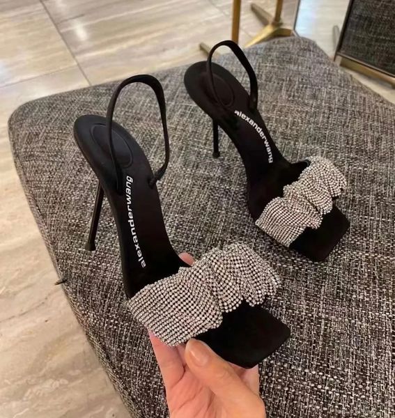 summer luxury wang women julie sandals shoes crystal strappy covered stiletto heel & pumps party wedding dress black stain lady sandalias eu
summer luxury wang women julie sandals shoes crystal strappy covered stiletto heel & pumps party wedding dress black stain lady sandalias eu