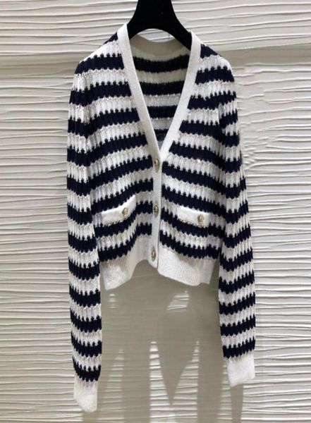 328 2021 spring summer brand same style sweater cardigan v neck long sleeve sweater women clothes yshi3738192, White;black
328 2021 spring summer brand same style sweater cardigan v neck long sleeve sweater women clothes yshi3738192, White;black