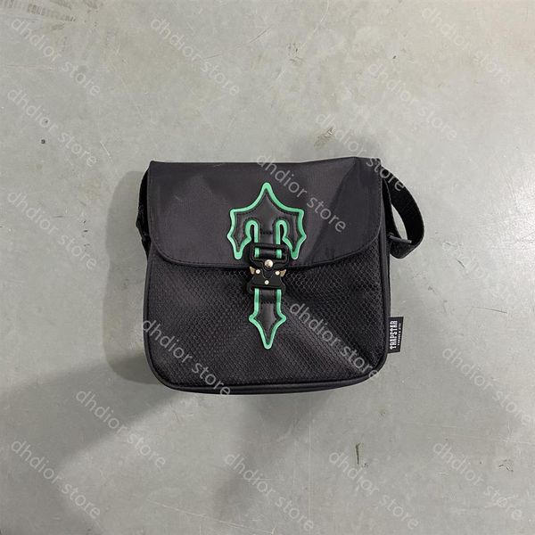 luxury designer design trapstar bag fashion all-match shoulder bags men and women couples messenger green big icon zipper bag a va241e
luxury designer design trapstar bag fashion all-match shoulder bags men and women couples messenger green big icon zipper bag a va241e