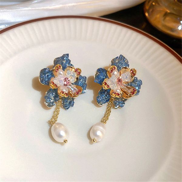stud needle pearl zircon crystal flower earrings luxury quality sweet fashion party accessories wholesale 230829, Golden;silver
stud needle pearl zircon crystal flower earrings luxury quality sweet fashion party accessories wholesale 230829, Golden;silver