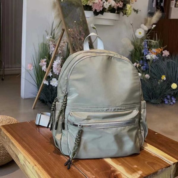 new simple and versatile layered backpack with advanced feel, casual waterproof oxford fabric, lightweight travel style backpack for women 2
new simple and versatile layered backpack with advanced feel, casual waterproof oxford fabric, lightweight travel style backpack for women 2