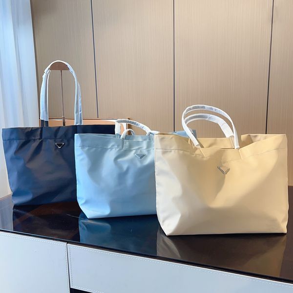 luxury designer tote bag shoulder bag large capacity nylon handbag for men and women in classic casual style
luxury designer tote bag shoulder bag large capacity nylon handbag for men and women in classic casual style