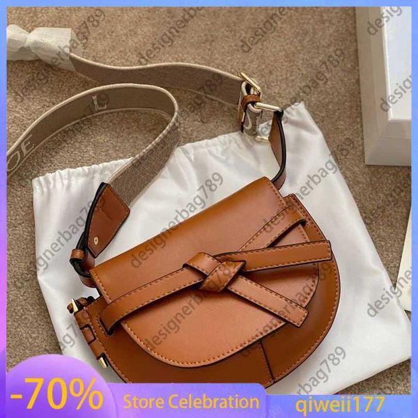 designer luxury brand handbags fashion women shoulder bag classic gate crossbody bags leather saddle purses
designer luxury brand handbags fashion women shoulder bag classic gate crossbody bags leather saddle purses