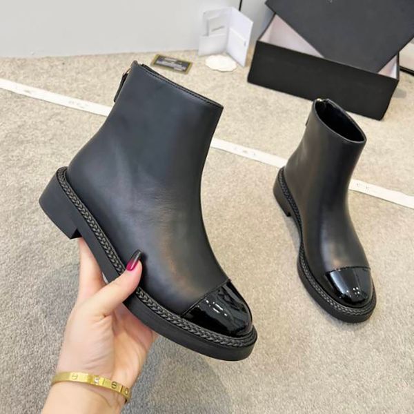 new black leather ankle chelsea boots round flat bottom short boots women's ankle boots classic flat bottom boots fashion outsole boots
new black leather ankle chelsea boots round flat bottom short boots women's ankle boots classic flat bottom boots fashion outsole boots
