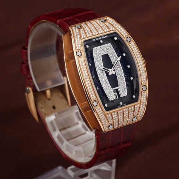richardmille mechanical wrist watch rm series watch pilot wristwatches womens series black lip full diamond white gold full sky star used 18
richardmille mechanical wrist watch rm series watch pilot wristwatches womens series black lip full diamond white gold full sky star used 18