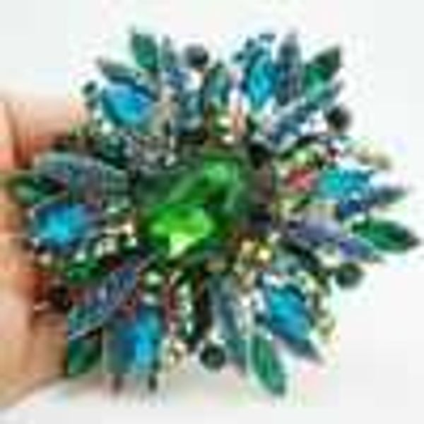 wholesale - 2014 new fashion elegant flower gold-plated large brooch pin green rhinestone crystal, Gray
wholesale - 2014 new fashion elegant flower gold-plated large brooch pin green rhinestone crystal, Gray