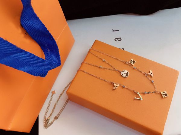 luxury designer necklaces 18k gold plated charm necklace double-deck flower stainless steel jewelry engagement party long chain designer bra, Silver
luxury designer necklaces 18k gold plated charm necklace double-deck flower stainless steel jewelry engagement party long chain designer bra, Silver