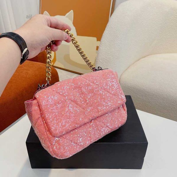 f/w women sequins19 classic flap shoulder bag luxury matelasse chain large capacity two styles designer crossbody handbag fashion shopping m
f/w women sequins19 classic flap shoulder bag luxury matelasse chain large capacity two styles designer crossbody handbag fashion shopping m