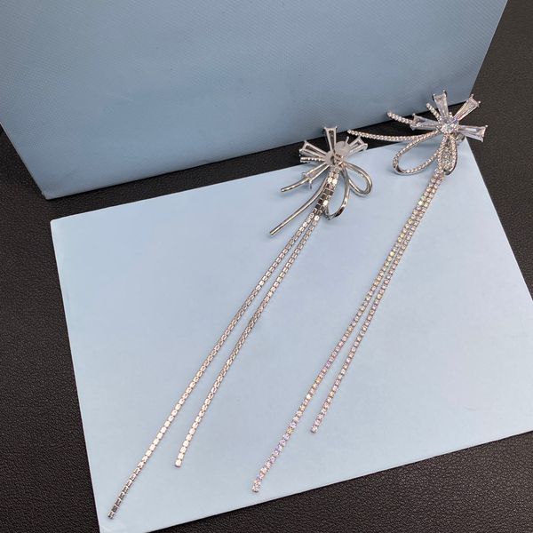 stud earrings hf exquisite crystal long drop stud earrings women drop dangle asymmetric with gift box, Golden;silver
stud earrings hf exquisite crystal long drop stud earrings women drop dangle asymmetric with gift box, Golden;silver