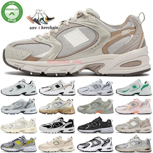 2024 new bb 530 running shoes mens women platform sneakers white nightwatch green metallic silver designer 530s bb530 athletic trainers spor
2024 new bb 530 running shoes mens women platform sneakers white nightwatch green metallic silver designer 530s bb530 athletic trainers spor