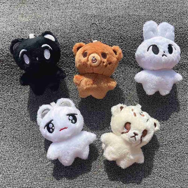 key rings kpop ntdream plush doll keychain 10cm gomdo lee doyoung mark taeyong cute animal ffed toys keyring bag pendant fan gift l230731, Slivery;golden
key rings kpop ntdream plush doll keychain 10cm gomdo lee doyoung mark taeyong cute animal ffed toys keyring bag pendant fan gift l230731, Slivery;golden