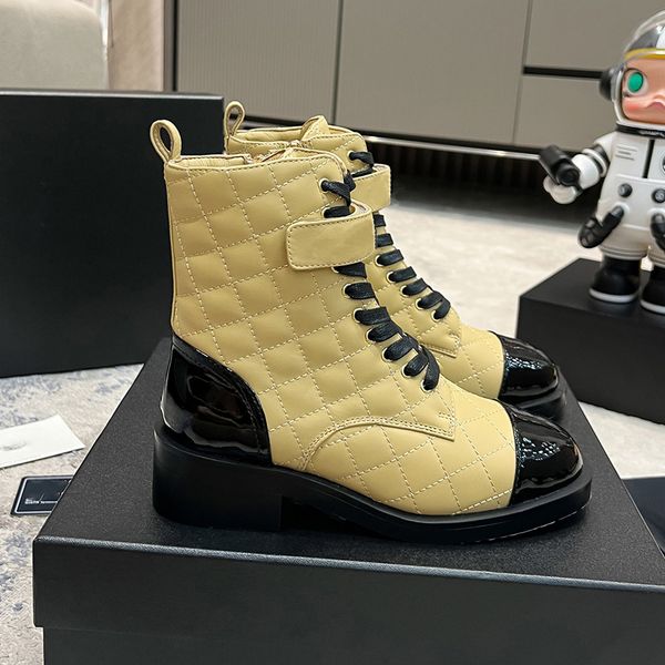 checkered classic boots designer boots winter mid lace up boots men's and women's boots half body boots winter and autumn snow boo, Black
checkered classic boots designer boots winter mid lace up boots men's and women's boots half body boots winter and autumn snow boo, Black