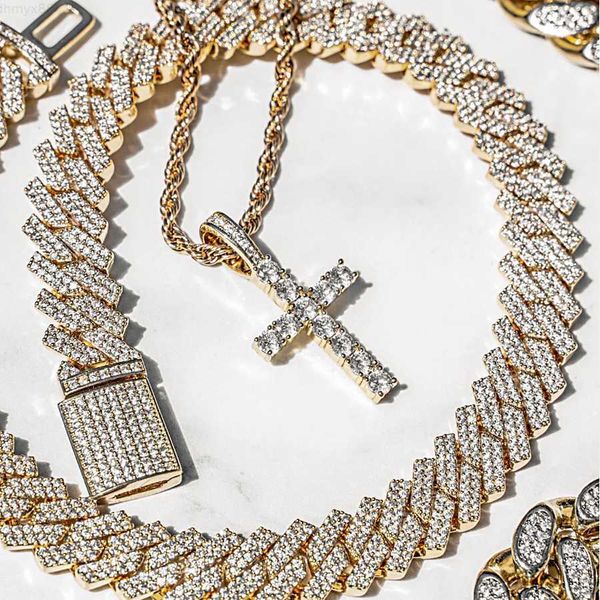 dazzling moissanite elegance sterling silver miami cuban link chain coated in luxurious gems
dazzling moissanite elegance sterling silver miami cuban link chain coated in luxurious gems