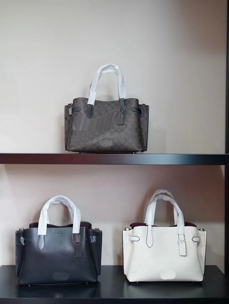 2023 new haba coated sail material wear-resistant classic handbag cowhide leather original men's and women's shoulder bag fashion
2023 new haba coated sail material wear-resistant classic handbag cowhide leather original men's and women's shoulder bag fashion