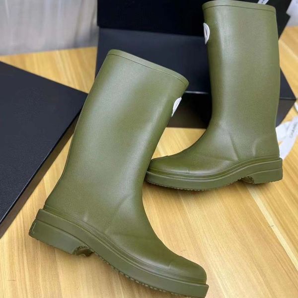 women's designer boots rain rubber winter rain boots thick sole ankle sleeves half pink black green outdoor luxury6
women's designer boots rain rubber winter rain boots thick sole ankle sleeves half pink black green outdoor luxury6