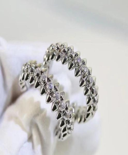 donia jewelry luxury stud european and american fashion bullet titanium steel threecolor creative designer earrings gift box5744919, Golden;silver
donia jewelry luxury stud european and american fashion bullet titanium steel threecolor creative designer earrings gift box5744919, Golden;silver