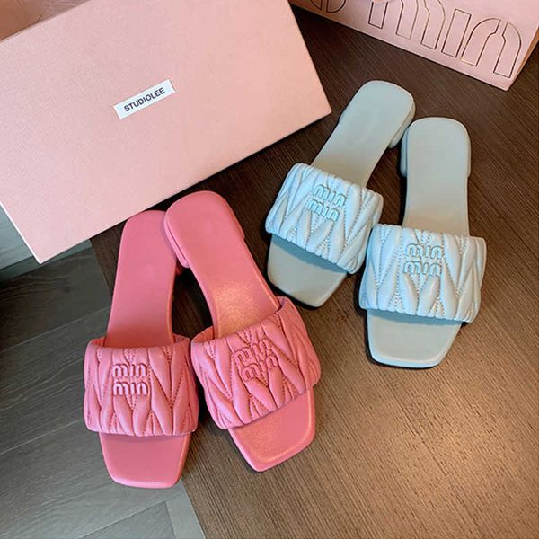 designer slippers miui slipper fashion anti slip flat bottom slippers women outdoor slides ar00
designer slippers miui slipper fashion anti slip flat bottom slippers women outdoor slides ar00