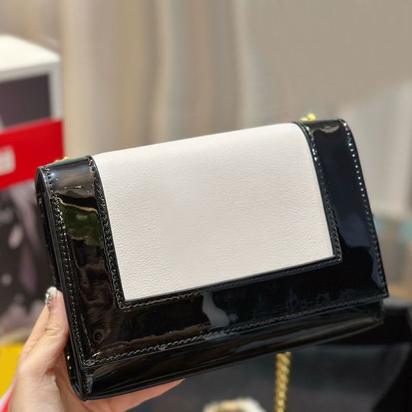 crocodile chain bag designer bag flap crossbody mini bag women shoulder bag luxury purse dual color handbag satin lining brass accessories c
crocodile chain bag designer bag flap crossbody mini bag women shoulder bag luxury purse dual color handbag satin lining brass accessories c