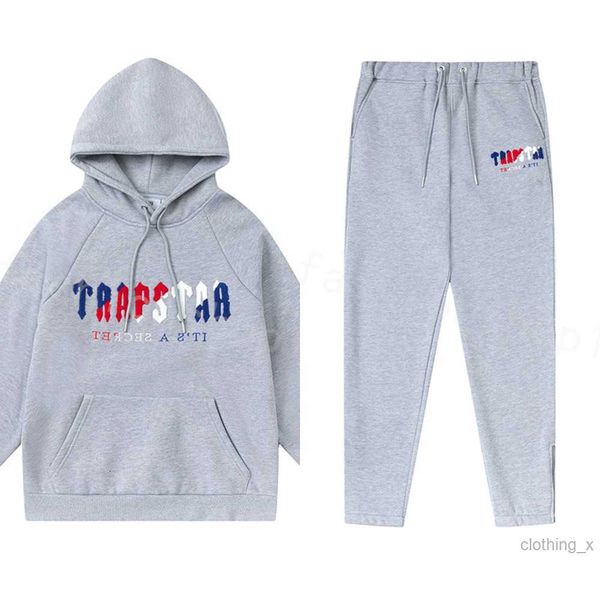 trapstar 2023 mens tracksuits sweater trousers set designer streetwear sweatshirts quality sports suit embroidery plush letter decoration th, Black
trapstar 2023 mens tracksuits sweater trousers set designer streetwear sweatshirts quality sports suit embroidery plush letter decoration th, Black
