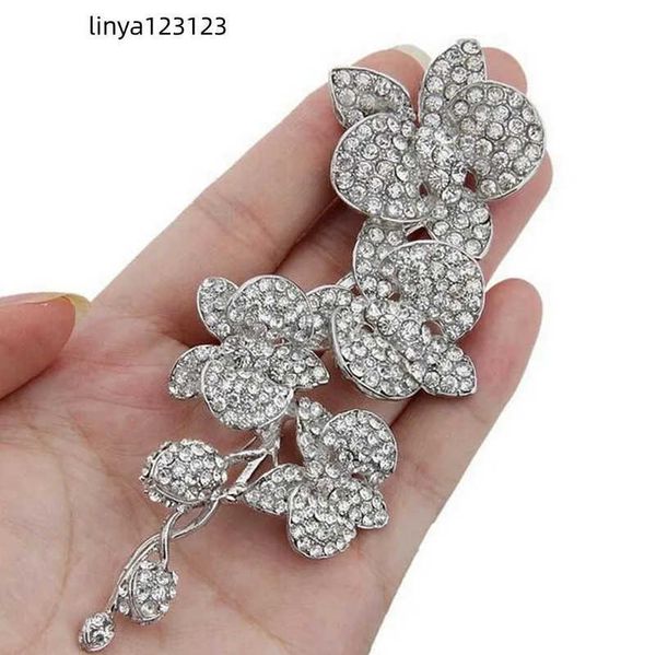 5 inch extra large vintage style dark silver tone elegant bridal brooches jewelry with tiny rhinestone crystals, Gray
5 inch extra large vintage style dark silver tone elegant bridal brooches jewelry with tiny rhinestone crystals, Gray