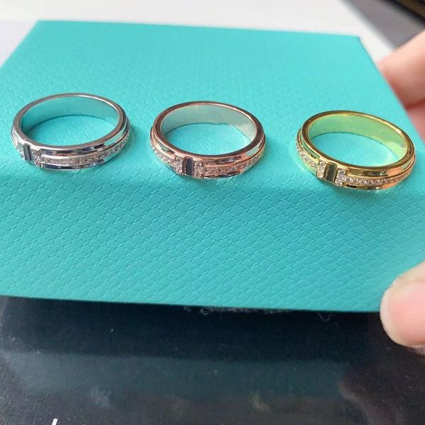 luxurys desinger ring simple ring for women design sense sterling silver ring ladies classic diamond rng simple rings birthday gift good
luxurys desinger ring simple ring for women design sense sterling silver ring ladies classic diamond rng simple rings birthday gift good