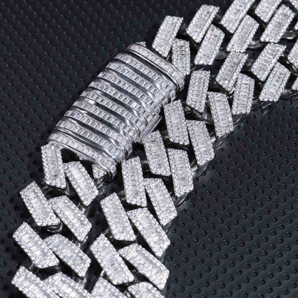 22mm cuban link chain luxury hiphop vvs moissanite 925 sterling silver necklace wholesale popular hiphop jewelry
22mm cuban link chain luxury hiphop vvs moissanite 925 sterling silver necklace wholesale popular hiphop jewelry