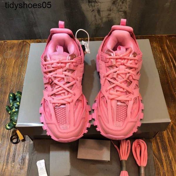 balenciga 3.0 dad shoes track outdoor thick sole elevated shoes led light shoes gt men's and women's couple shoes, Black
balenciga 3.0 dad shoes track outdoor thick sole elevated shoes led light shoes gt men's and women's couple shoes, Black