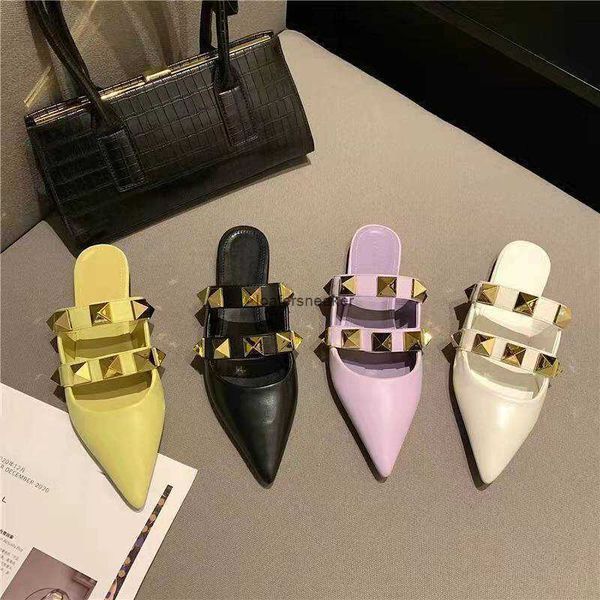 vg gold rivet sandals luxury designers women slippers flat heel sliders calfskin all-match stylist shoes 6.5cm high heels box, Black
vg gold rivet sandals luxury designers women slippers flat heel sliders calfskin all-match stylist shoes 6.5cm high heels box, Black